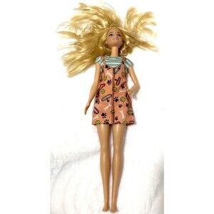 Mattel Barbie Pet Boutique Fashion Doll